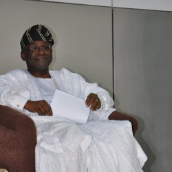 TOMORI, Oyewale